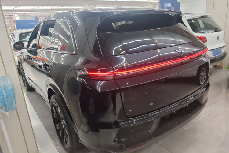 理想汽车 理想L7 2023 汽车图片 #5