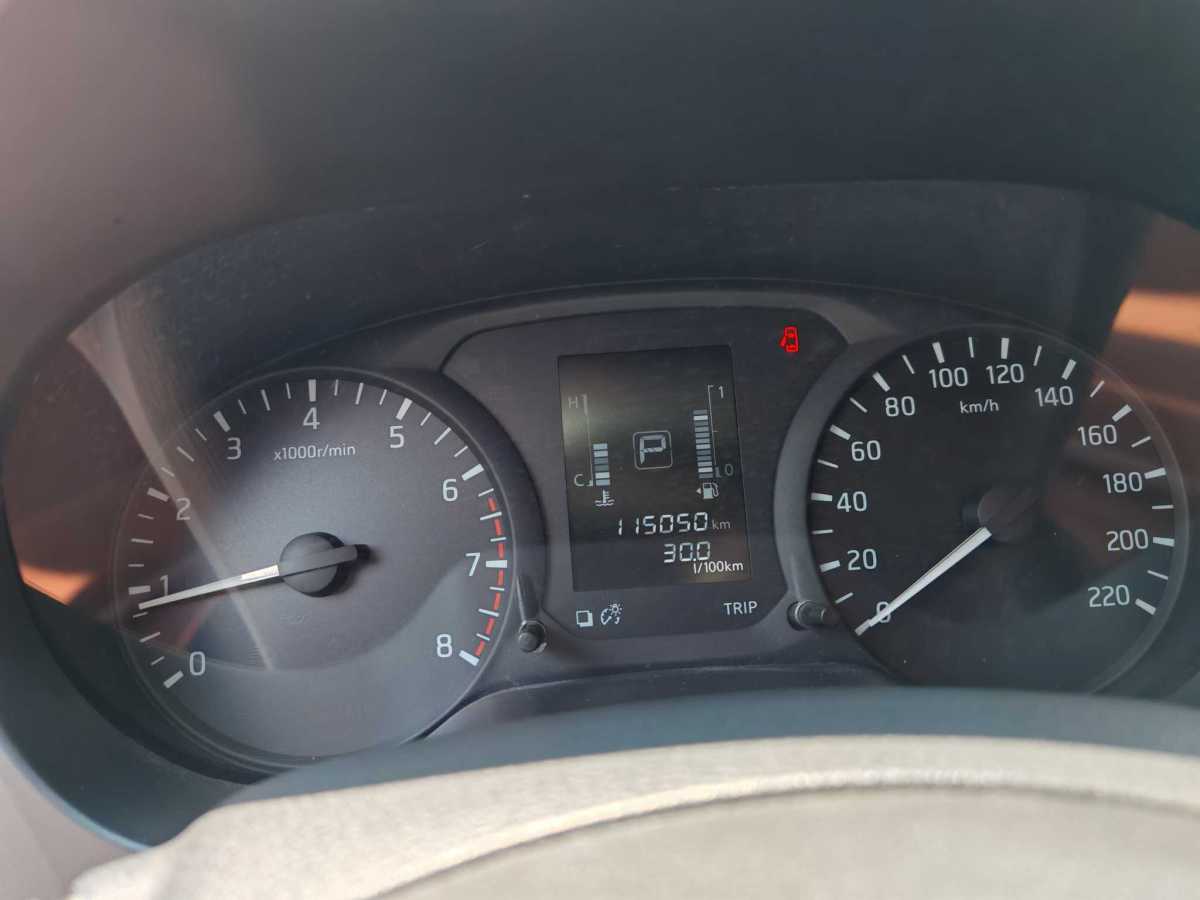 日产 纳瓦拉 2019 汽车图片 #5