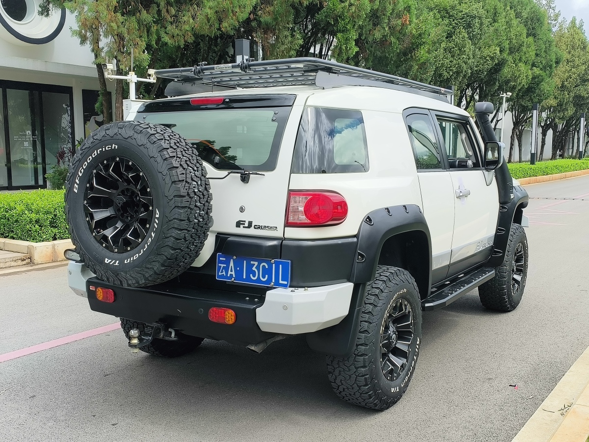 Toyota FJ Cruiser 2020 immagine di auto #5