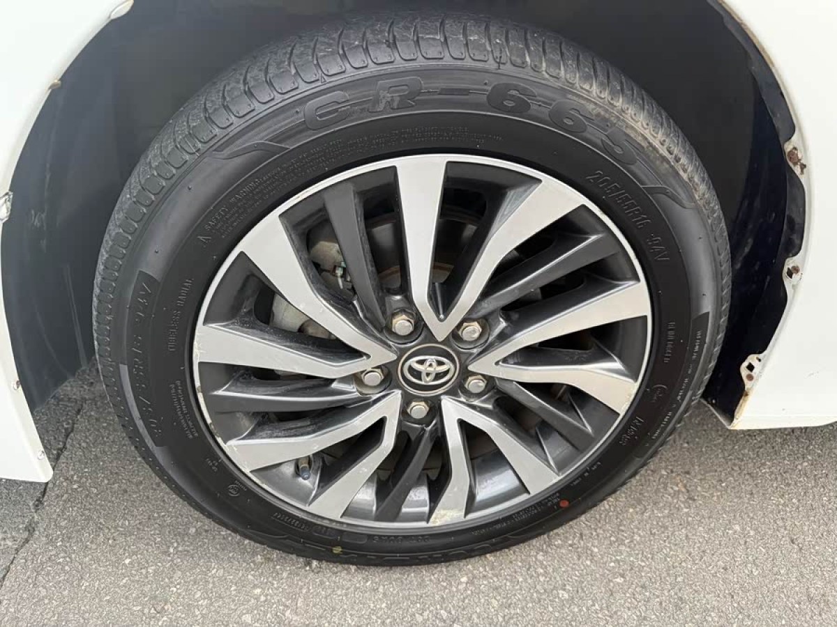 丰田 卡罗拉 2018 汽车图片 #5