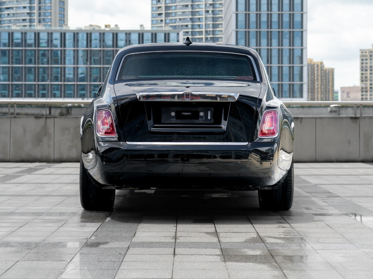 Rolls-Royce Phantom 2018 car image #5