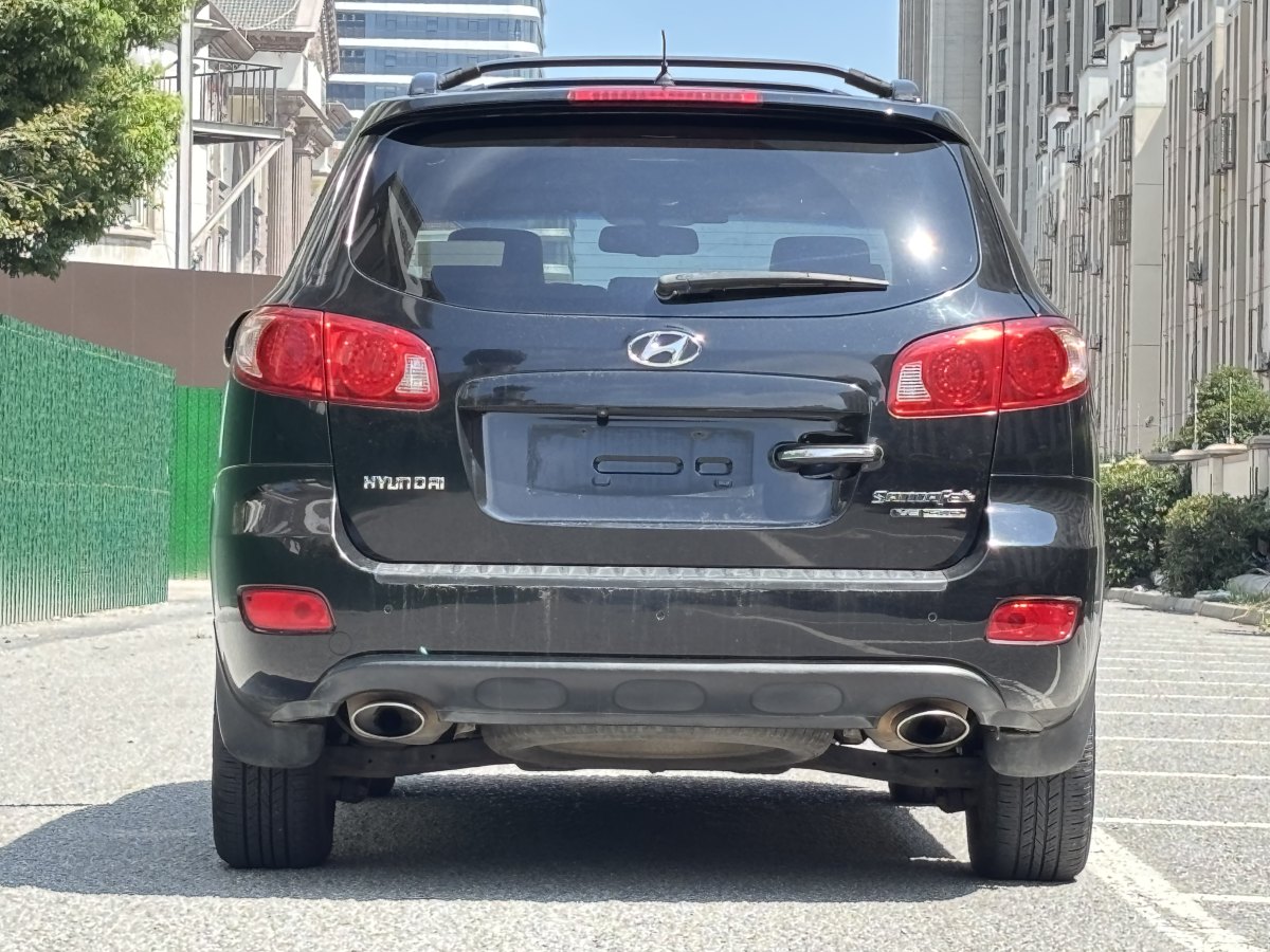 Hyundai Santa Fe Classic 2009 car image #5