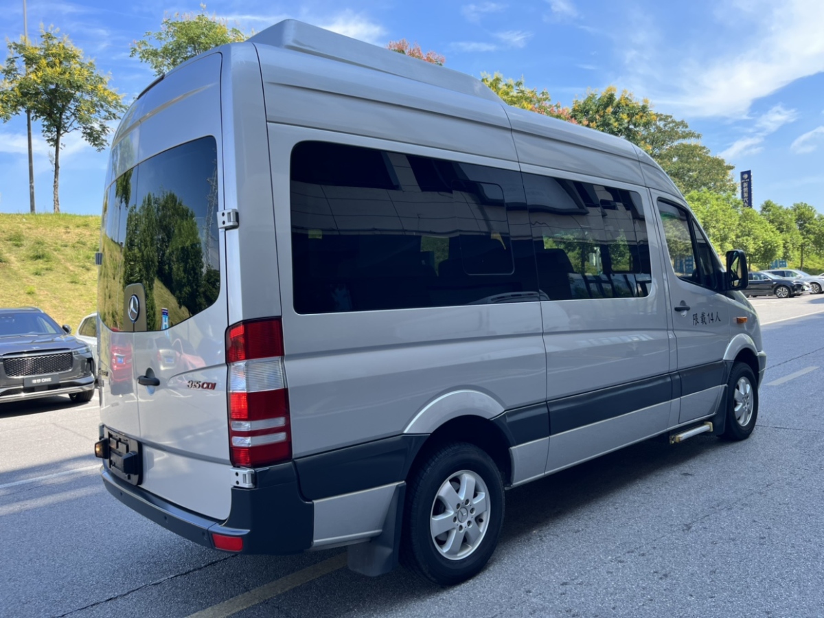 Mercedes-Benz Sprinter 2013 car image #5