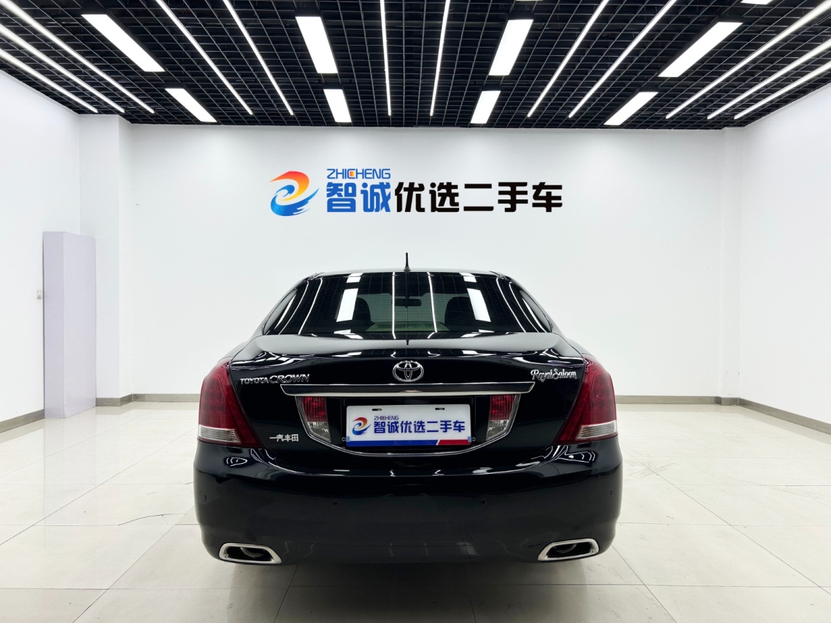 丰田 皇冠 2010 汽车图片 #5