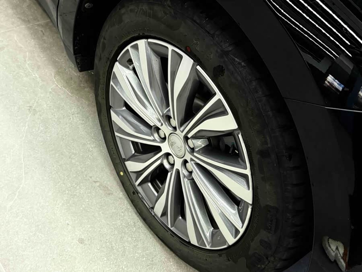 HongQi E-QM5 2024 #5 HongQi E-QM5 2024 immagine di auto #5