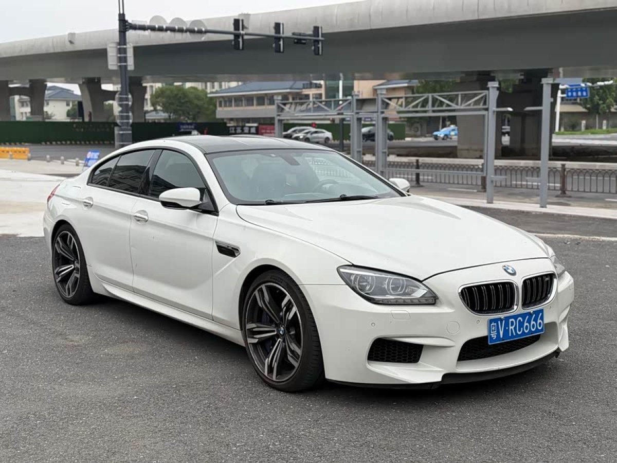 BMW M6 2013 car image #5