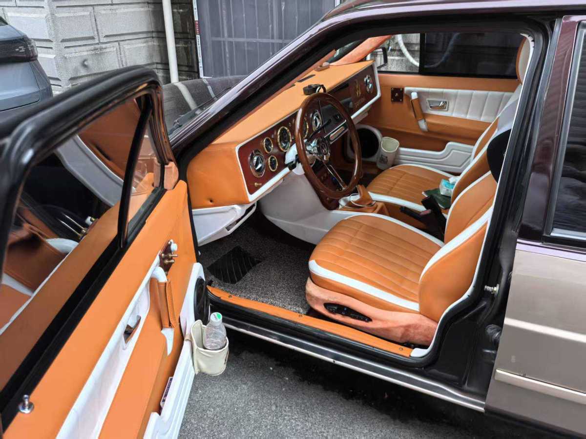 Volkswagen Santana Classic 2013 #5 Volkswagen Santana Classic 2013 صورة سيارة #5