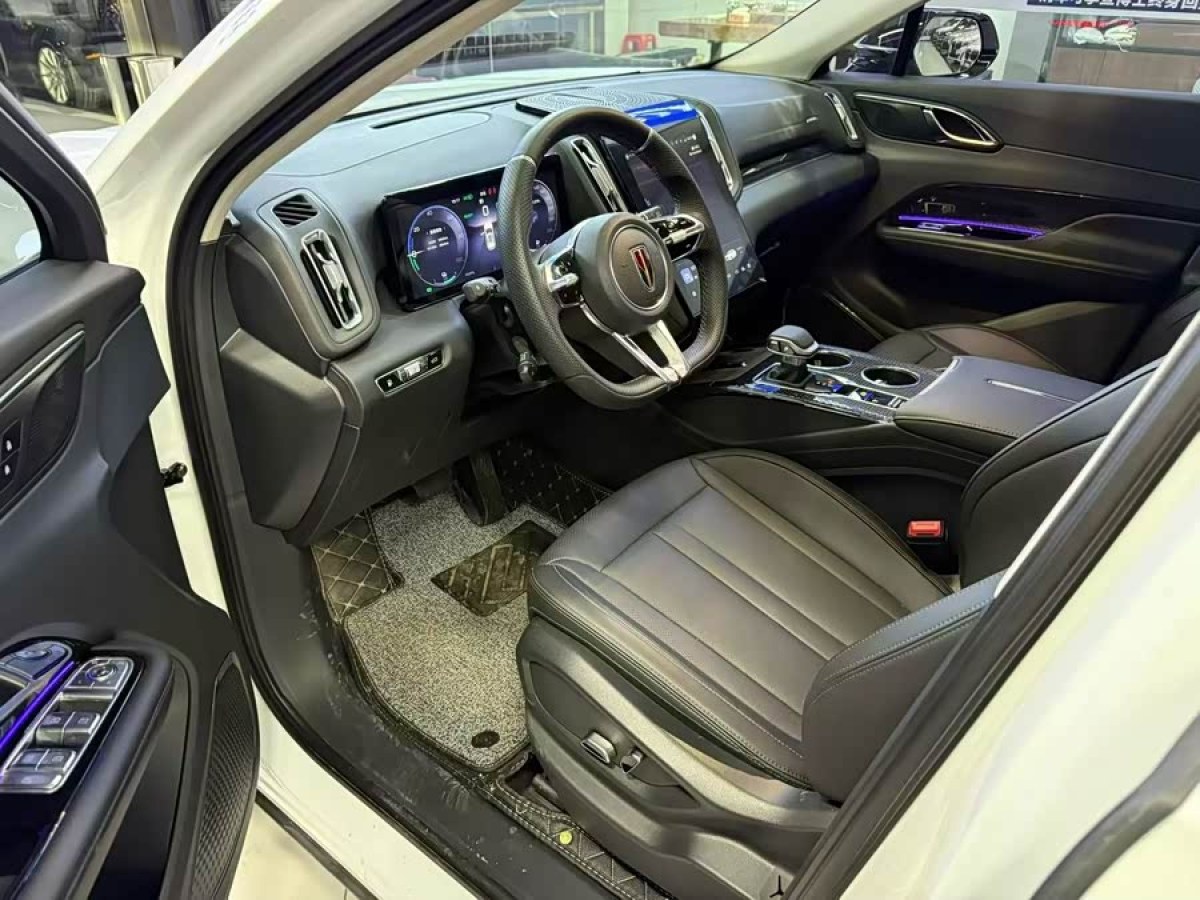 HongQi HS3 PHEV 2025 #5 HongQi HS3 PHEV 2025 car image #5