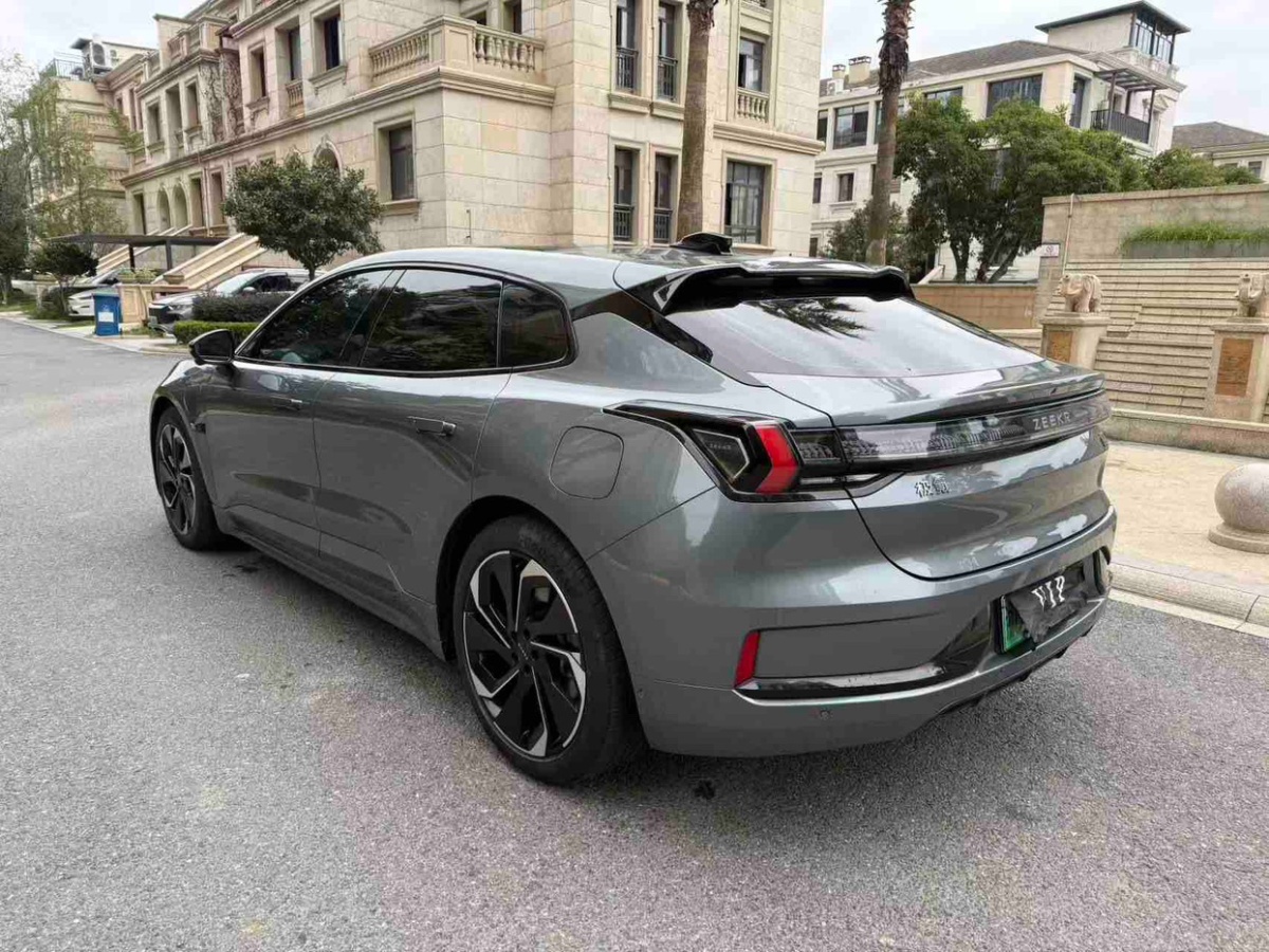 极氪 极氪001 FR 2022 汽车图片 #5