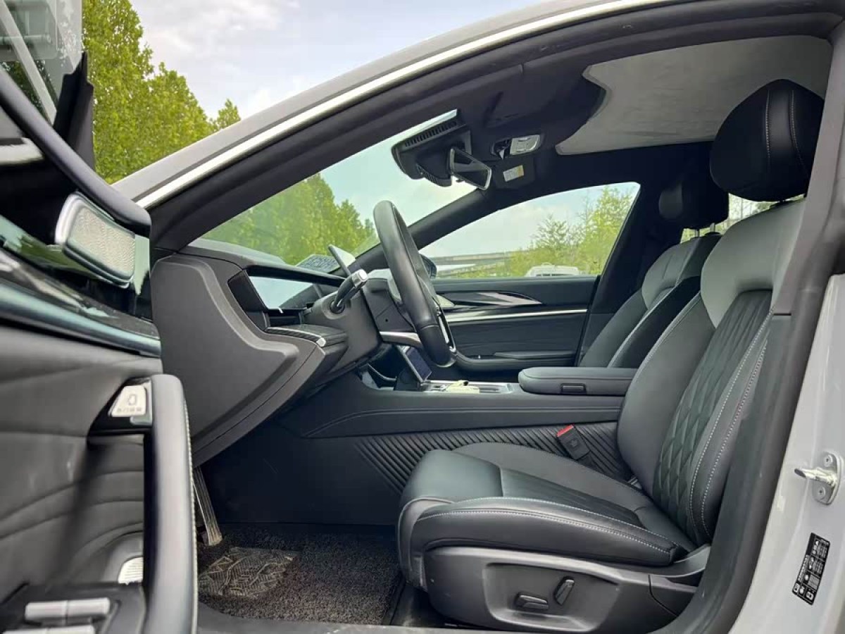 哪吒汽车 哪吒S猎装 2024 汽车图片 #5