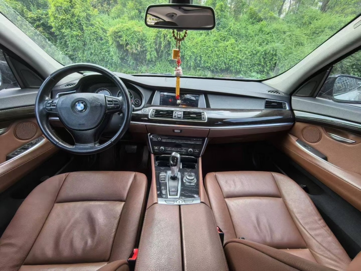 BMW 5 Series GT 2011 #5 BMW 5 Series GT 2011 immagine di auto #5