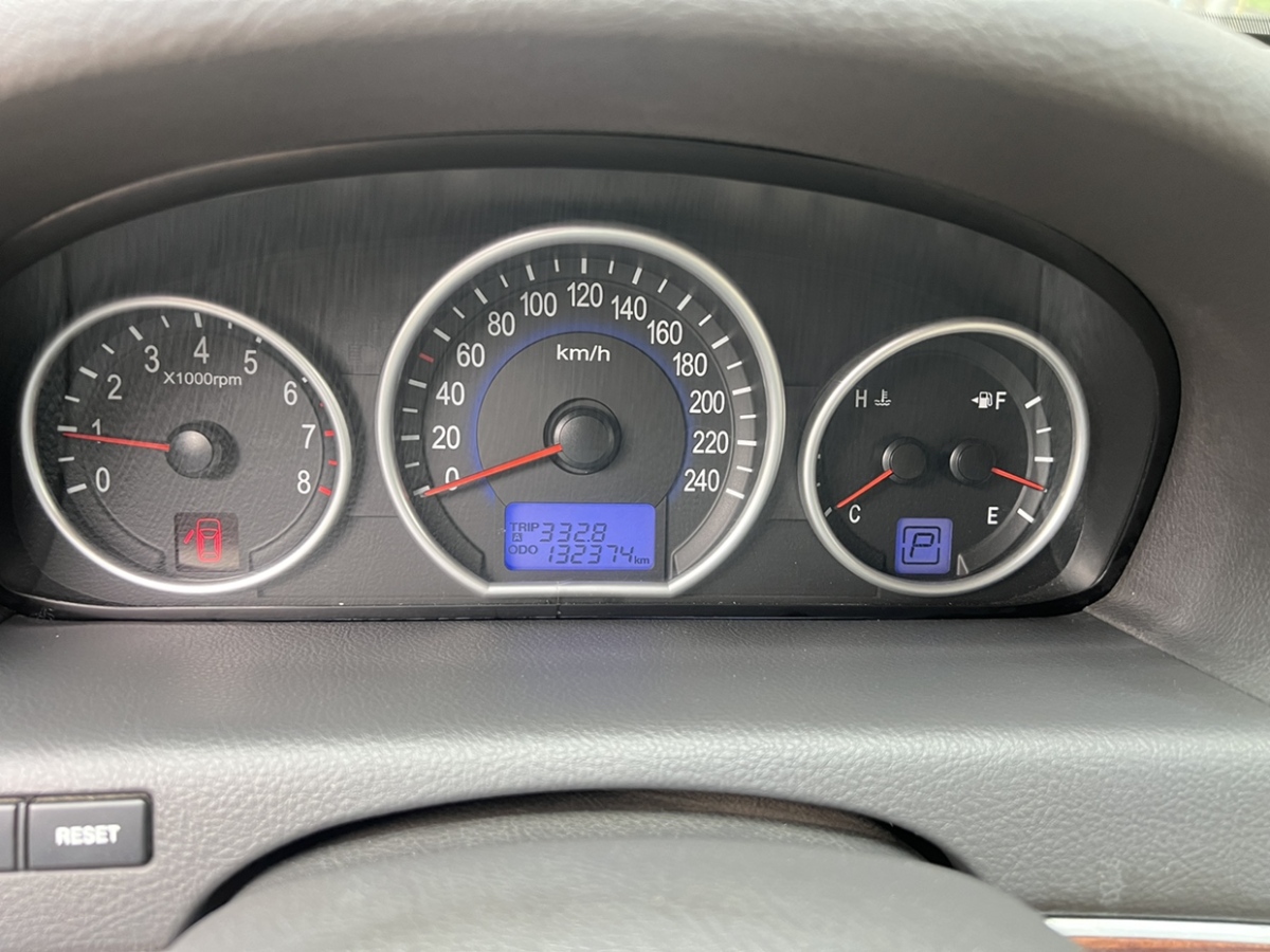 Hyundai Veracruz 2012 صورة سيارة #5