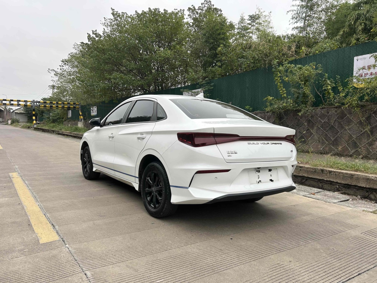 BYD e3 2023 car image #5