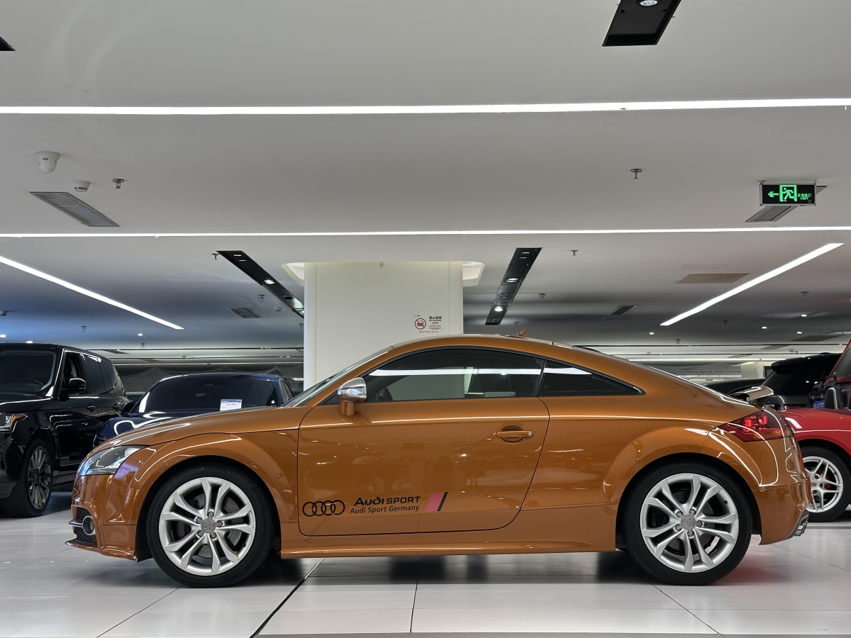 Audi TTS 2015 car image #5