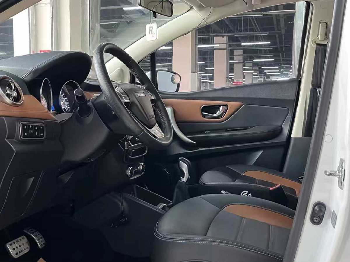 Haval H1 2016 imagem de carro #5