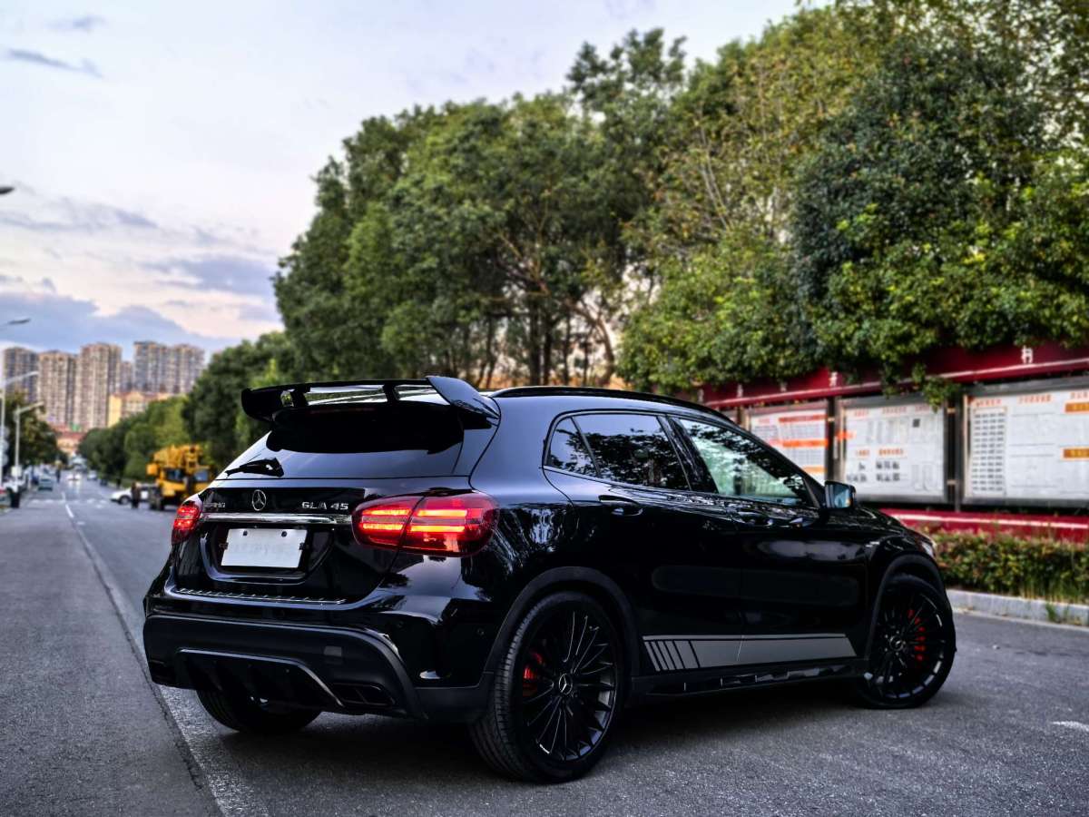 Mercedes-Benz GLA AMG 2019 #5 Mercedes-Benz GLA AMG 2019 car image #5