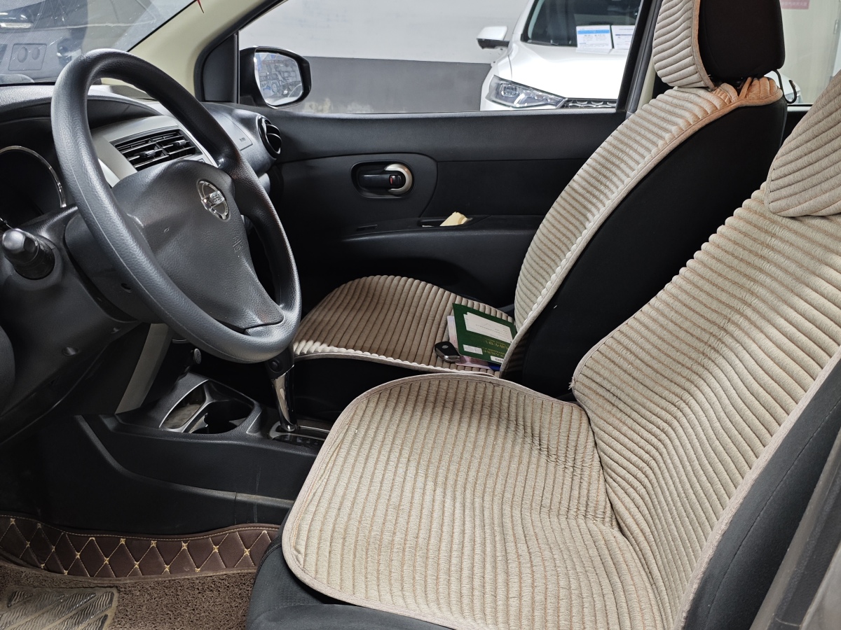 日产 骊威 2013 汽车图片 #5