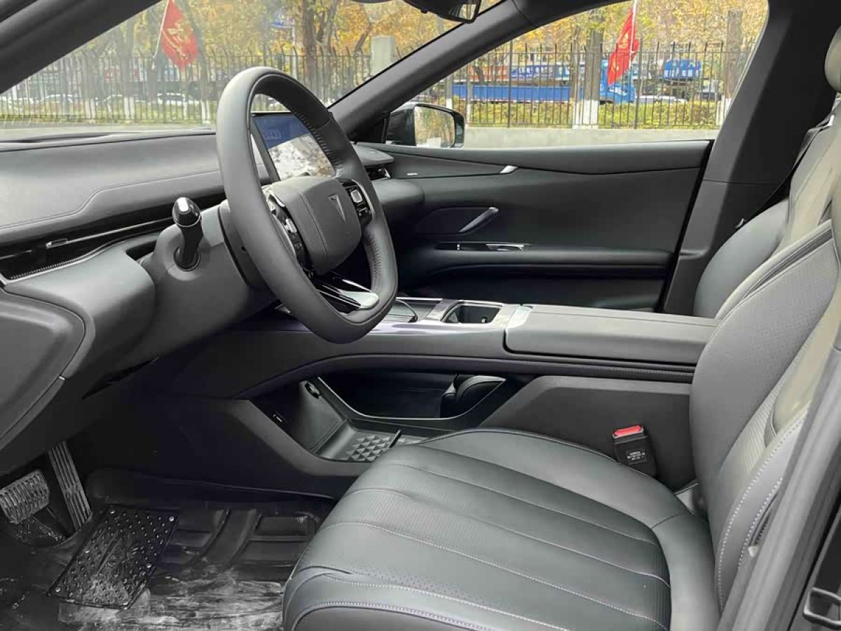 Deepal L07 2025 car image #5