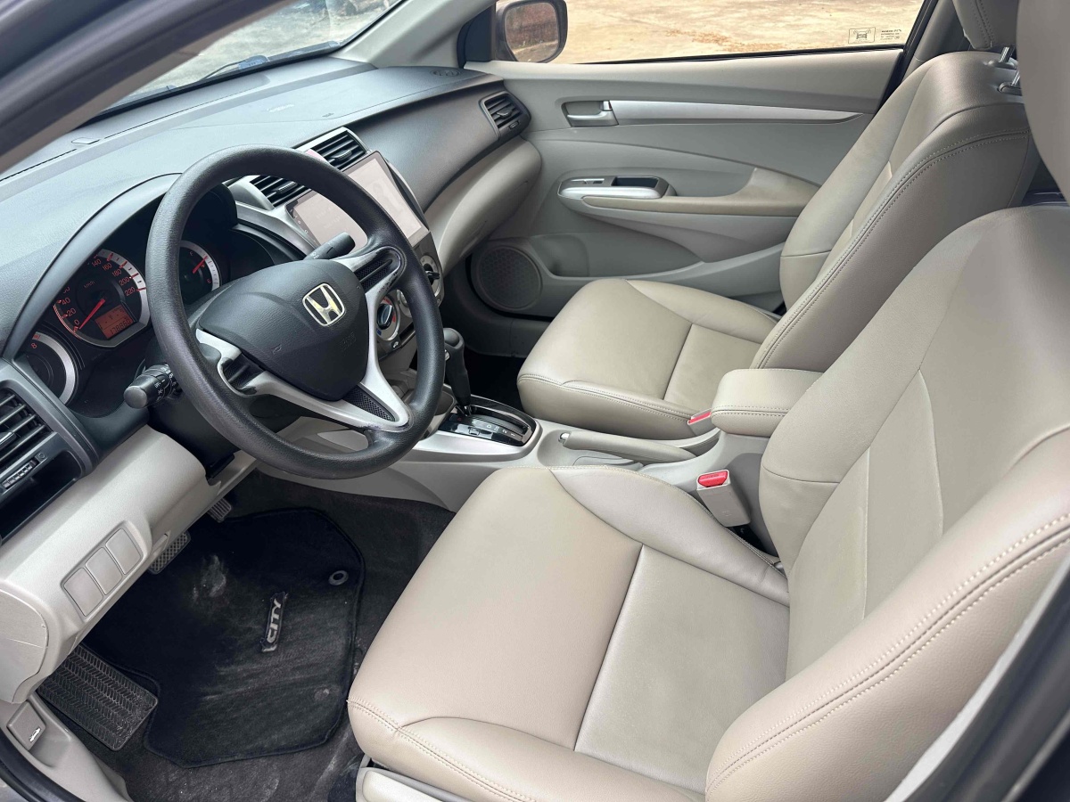 Honda City Classic 2011 car image #5