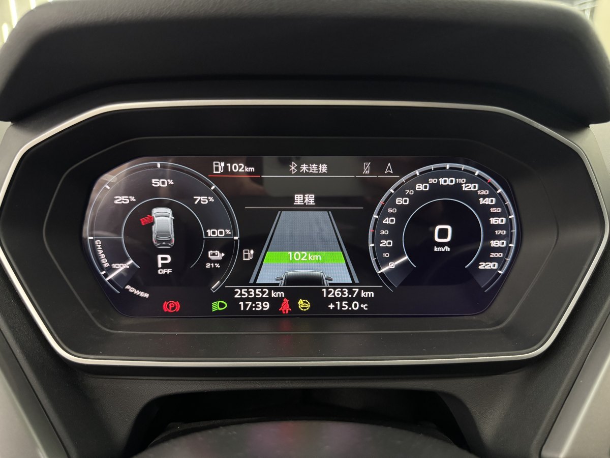 Audi Q4 e-tron 2024 #5 Audi Q4 e-tron 2024 imagem de carro #5