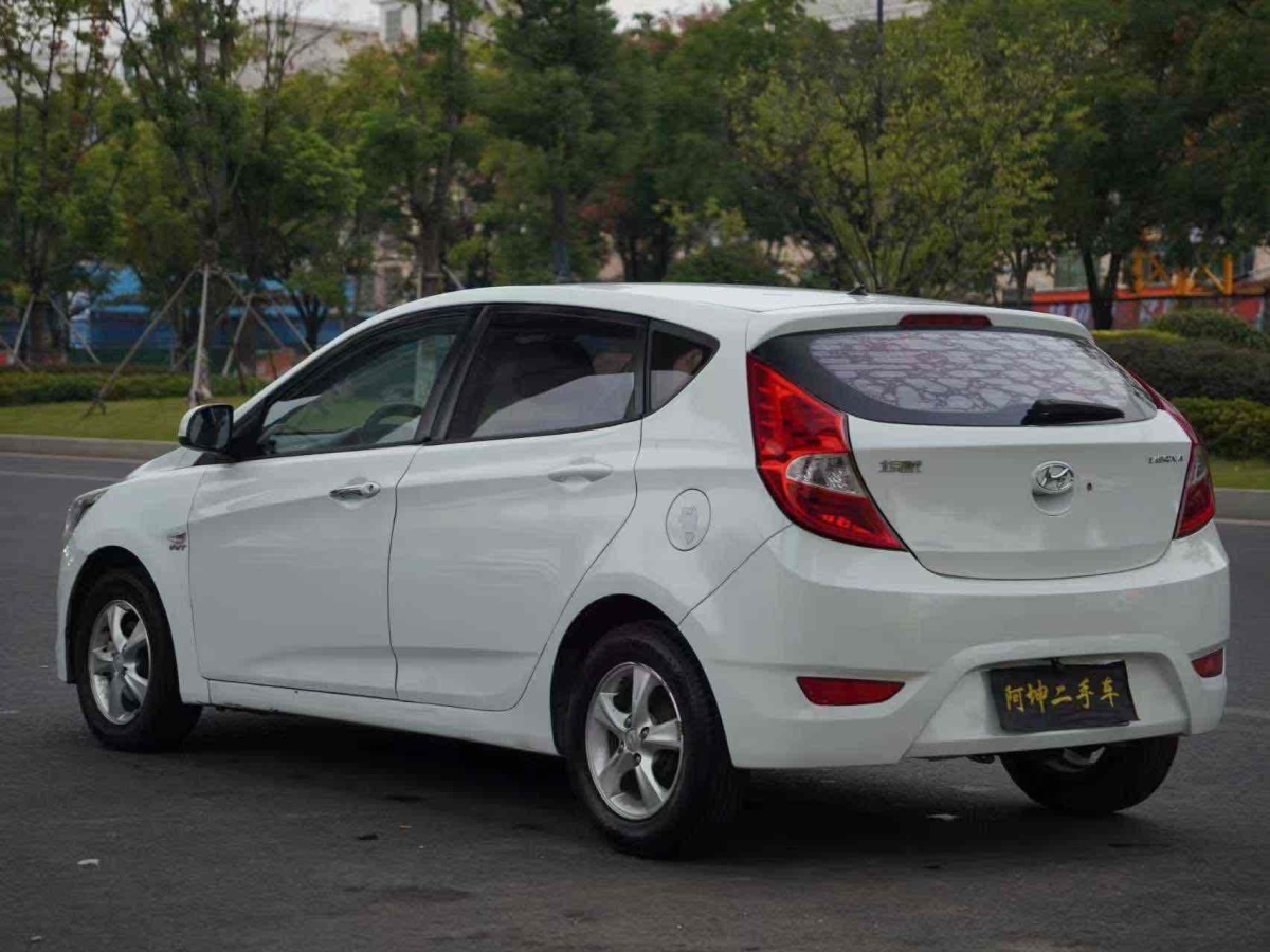 Hyundai Reina Hatchback 2017 #5 Hyundai Reina Hatchback 2017 imagen de coche #5