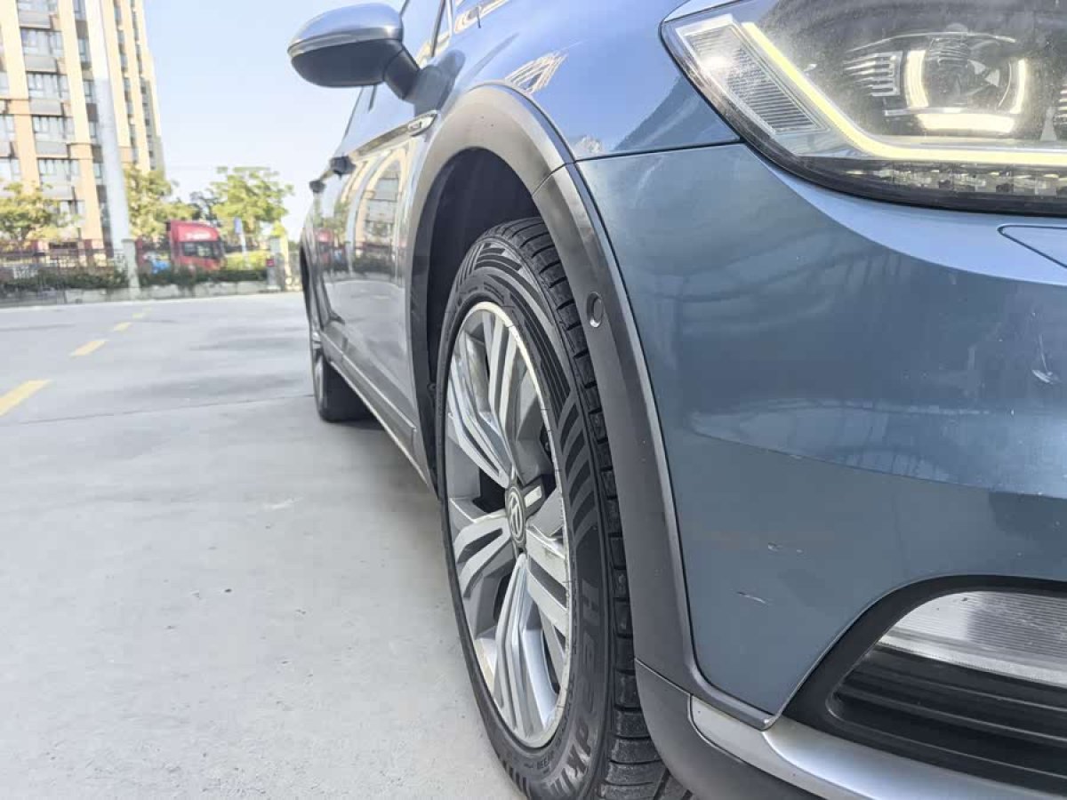 Volkswagen Passat Variant 2017 immagine di auto #5