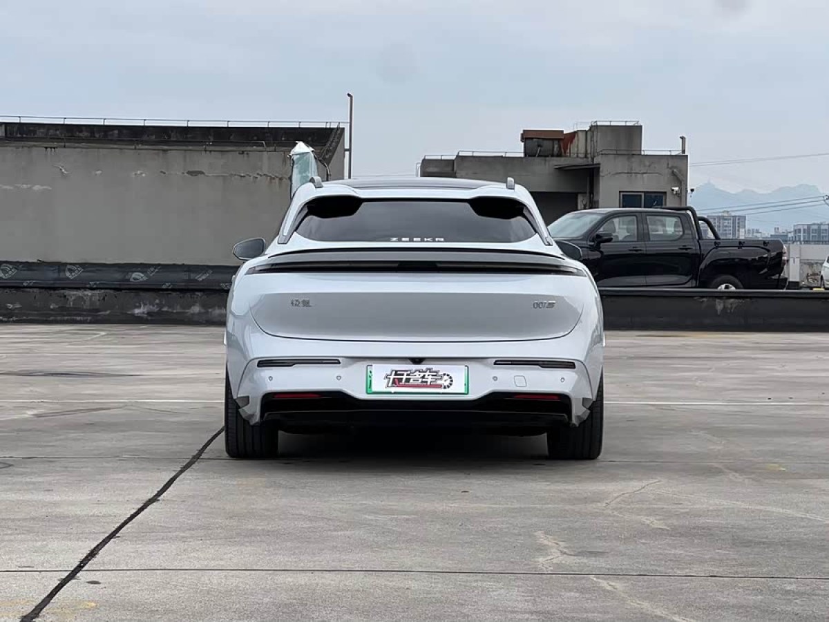 极氪 极氪007GT 2025 汽车图片 #5