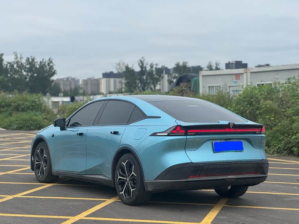 Deepal L07 2024 car image #5