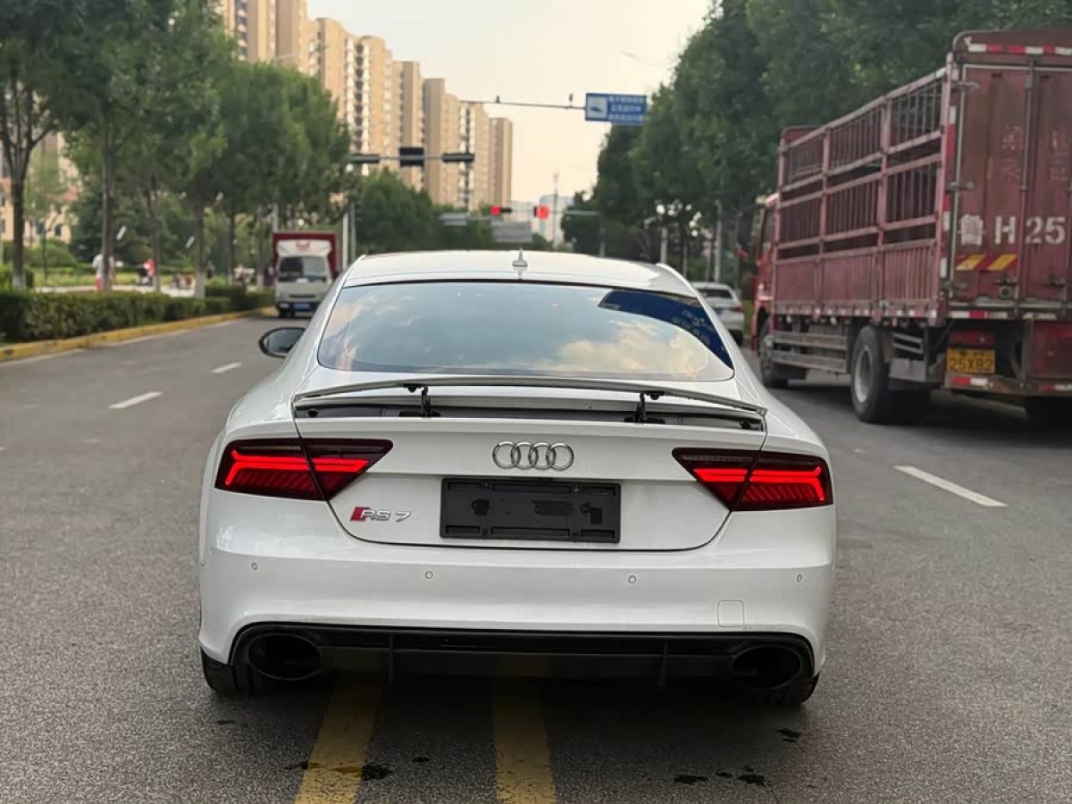 Audi S7 2014 car image #5