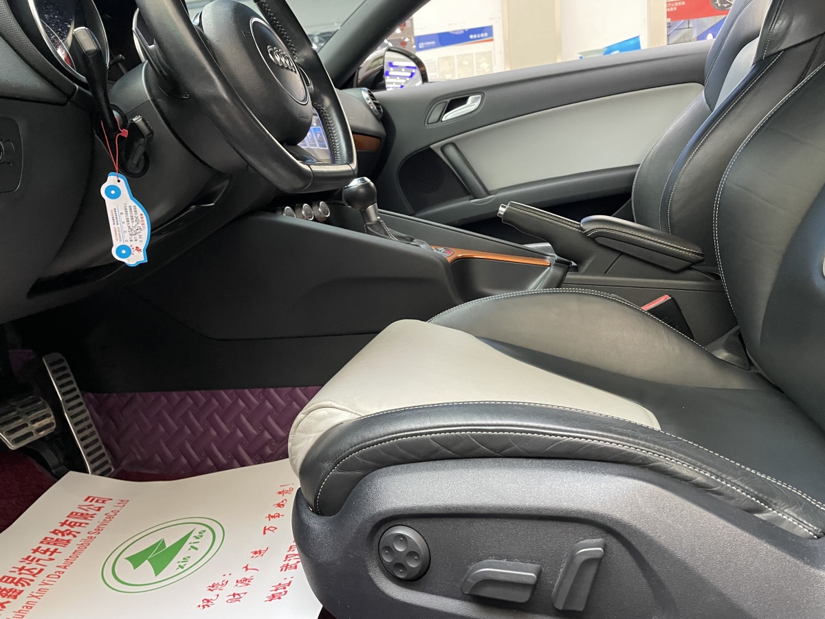 Audi TT 2014 car image #5