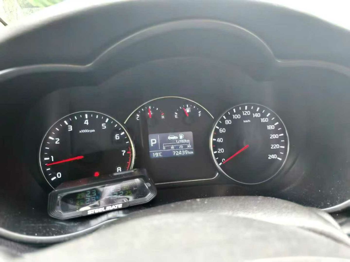 起亚 佳乐 2013 汽车图片 #5