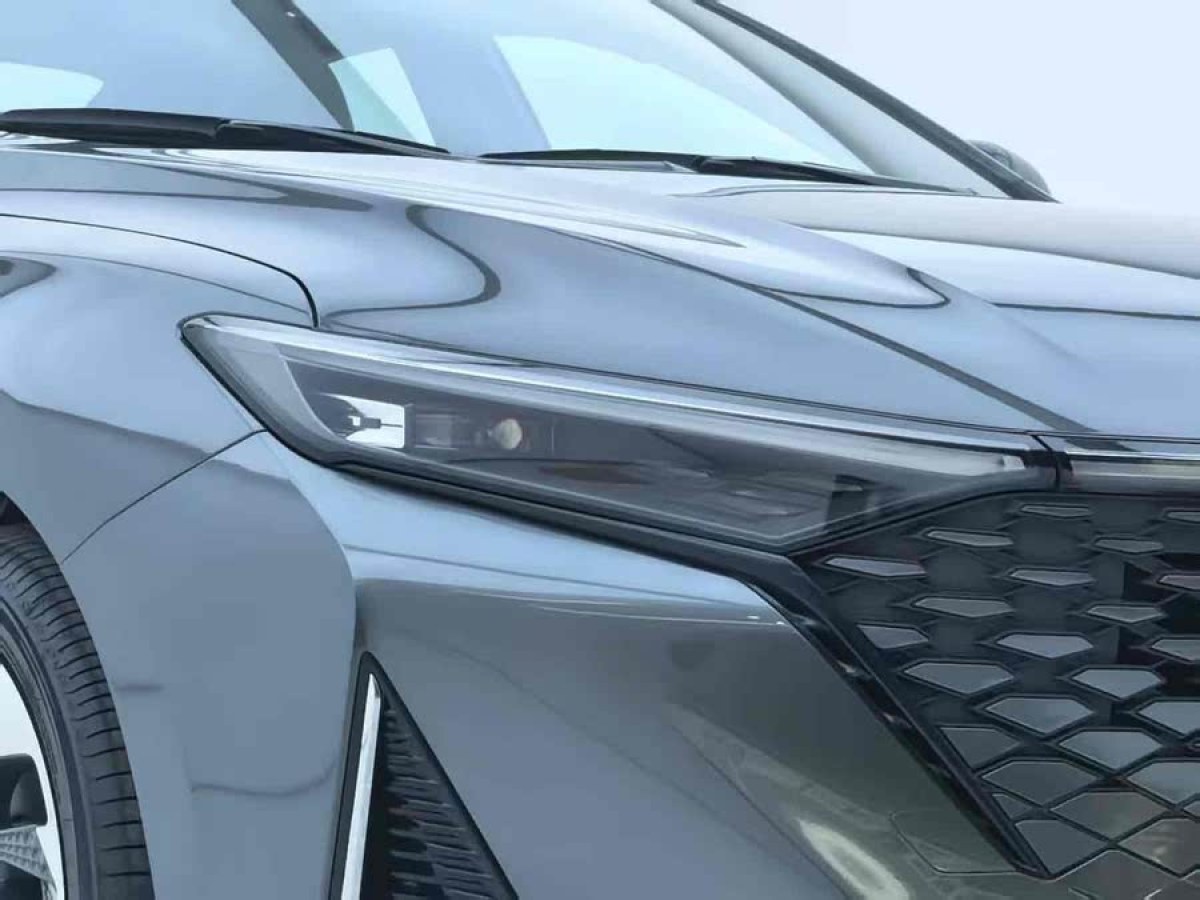 Changan Raeton Plus 2025 car image #5