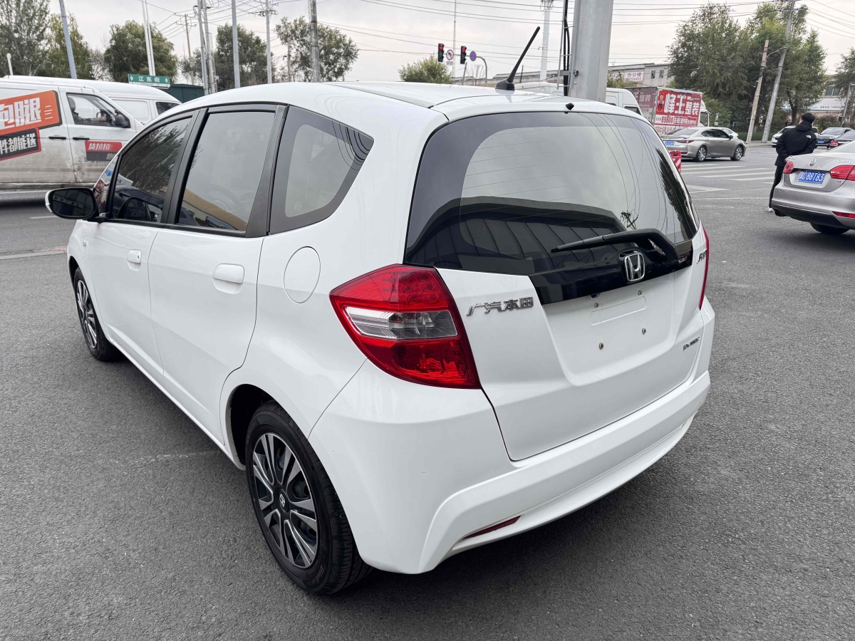 Honda Fit 2013 car image #5