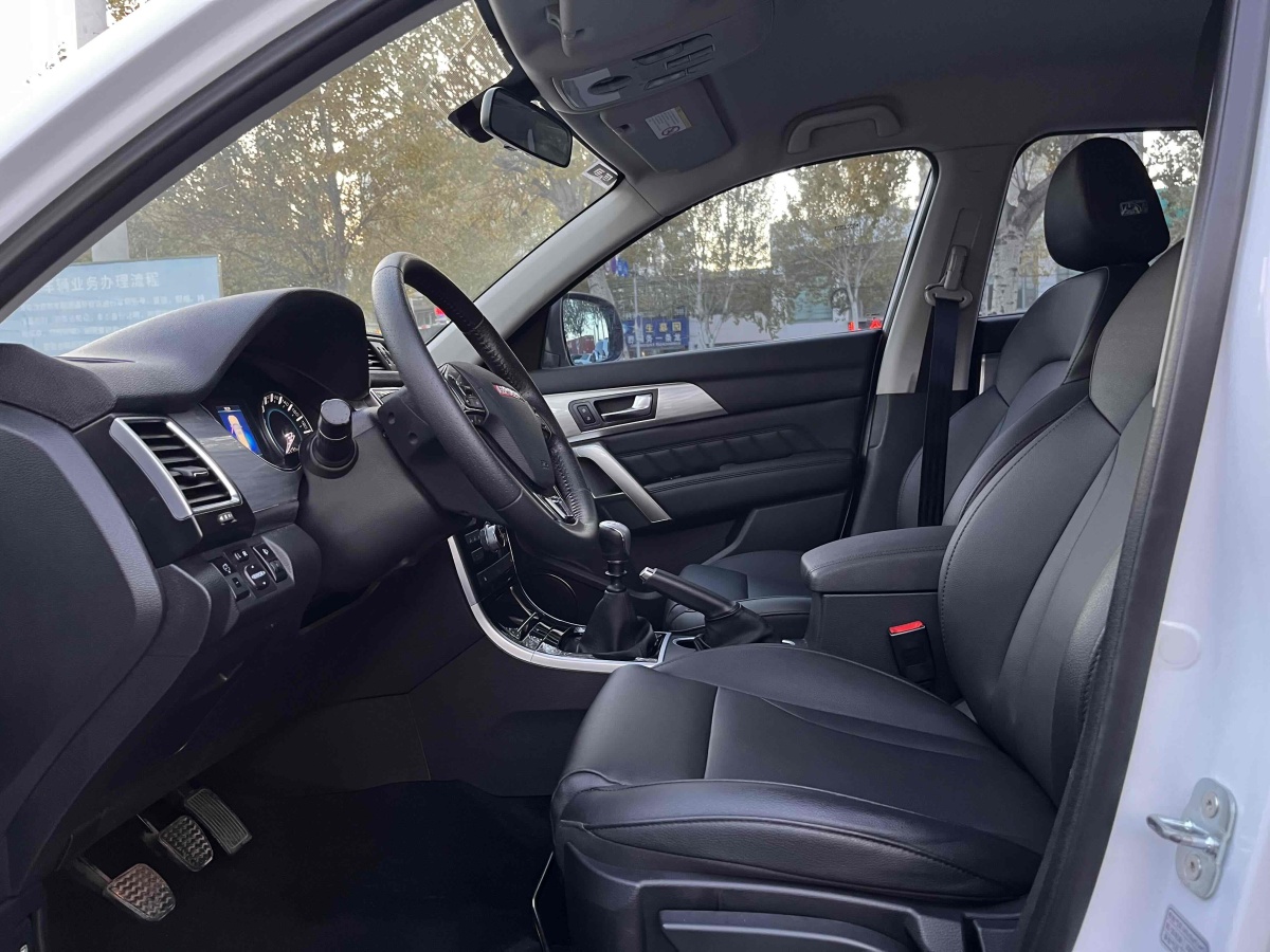 Haval H2 2015 #5 Haval H2 2015 car image #5