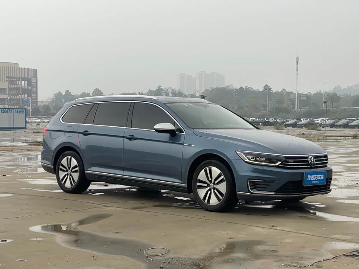 Volkswagen Variant New Energy 2020 صورة سيارة #5