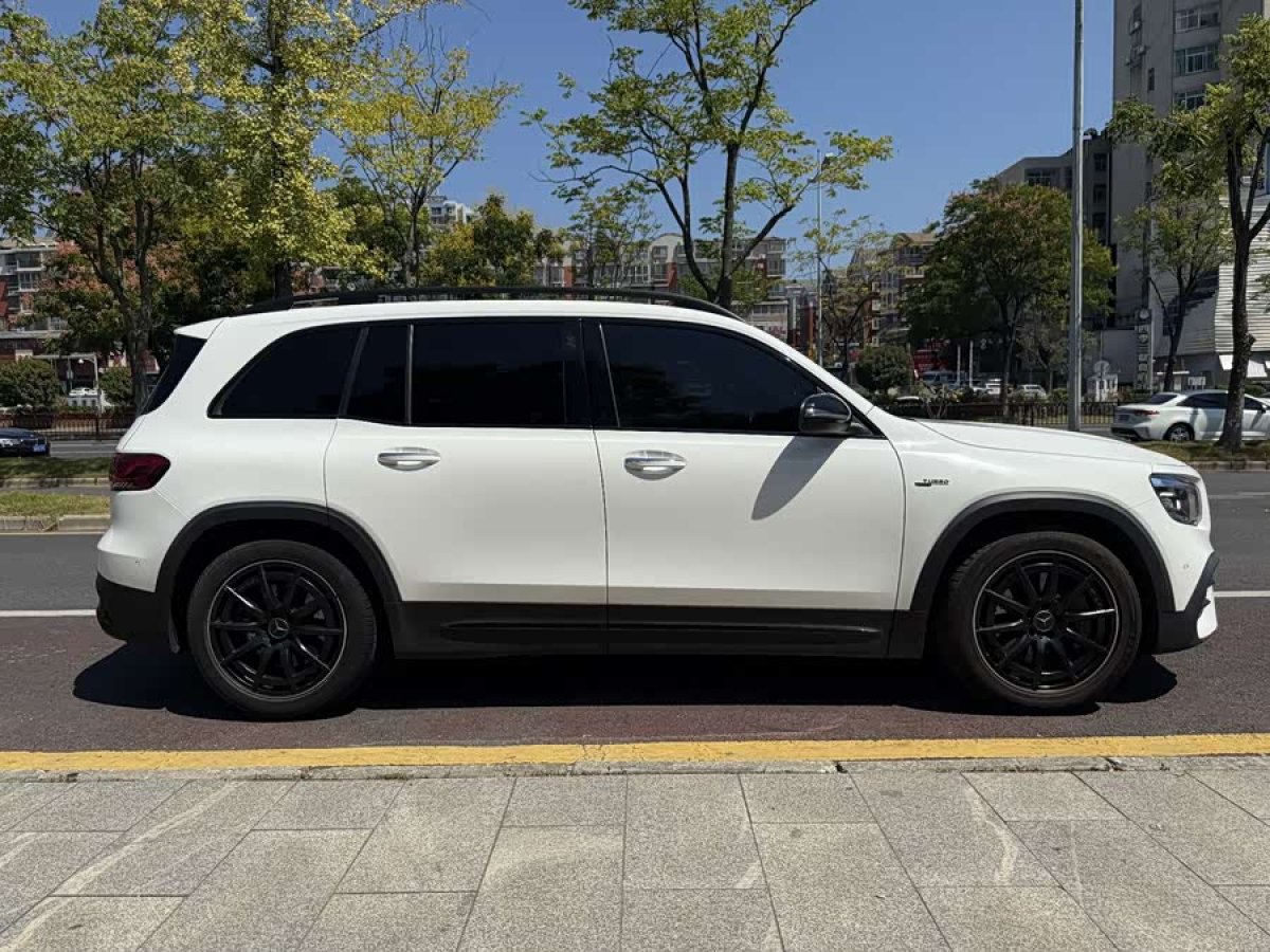 Mercedes-Benz GLB AMG 2021 car image #5