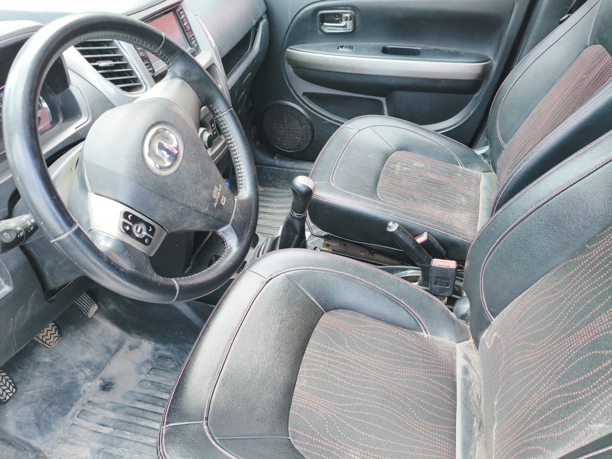 Great Wall M4 2012 car image #5