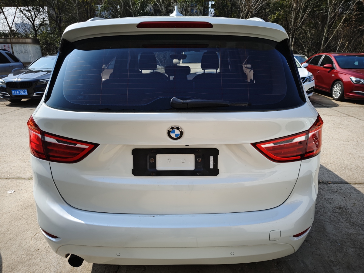 BMW 2 Series Gran Tourer 2017 صورة سيارة #5