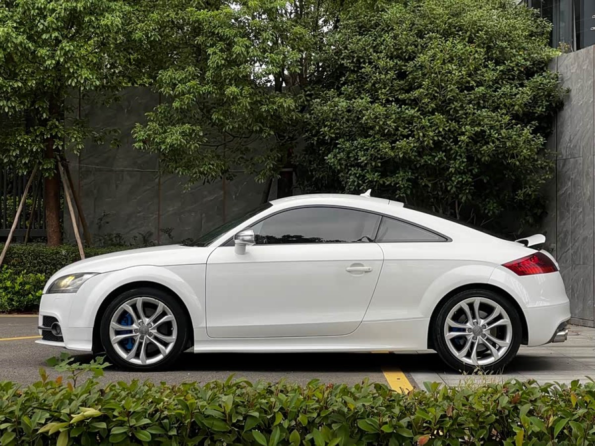 Audi TTS 2014 #5 Audi TTS 2014 car image #5