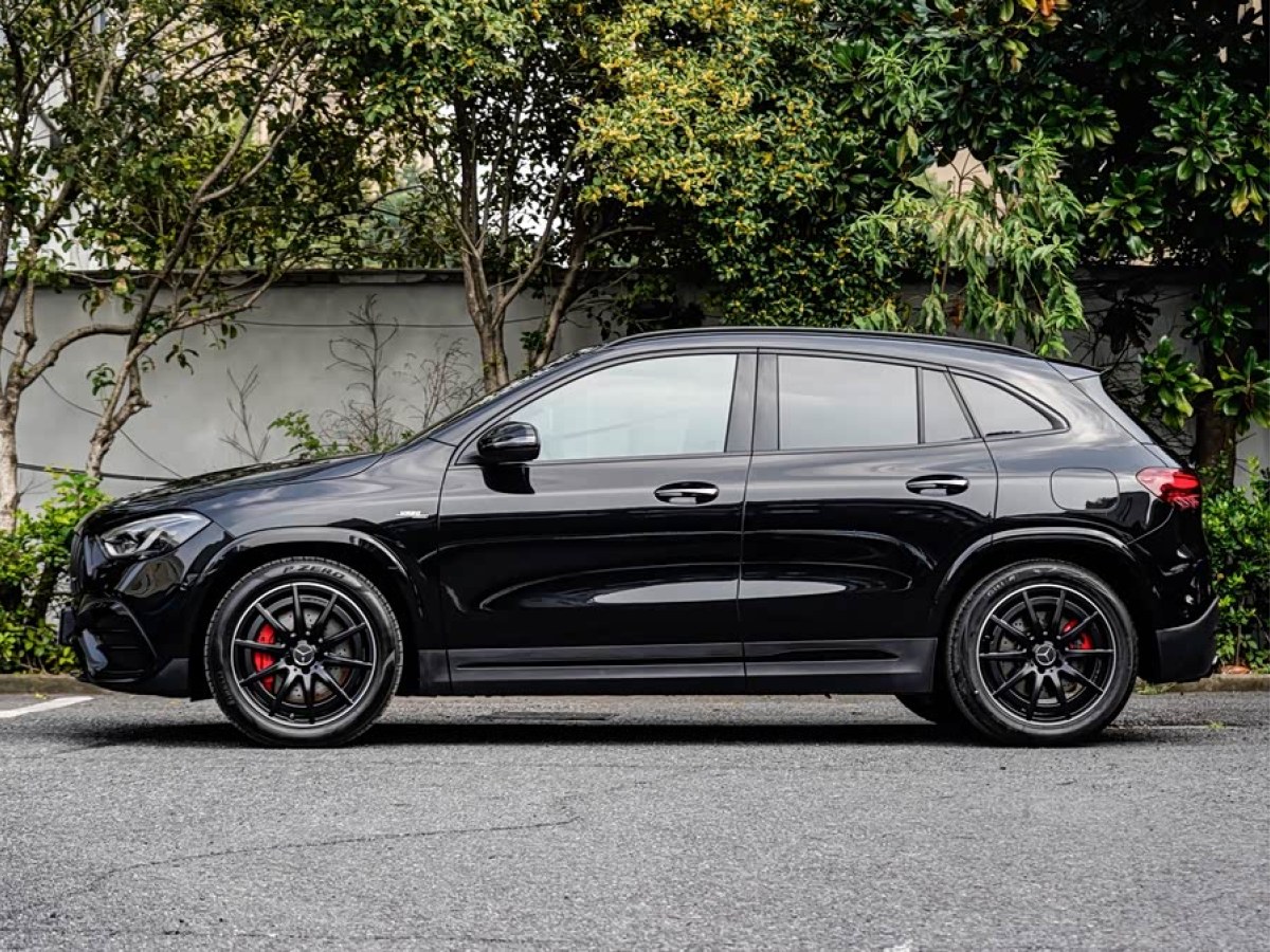 Mercedes-Benz GLA AMG 2023 car image #5