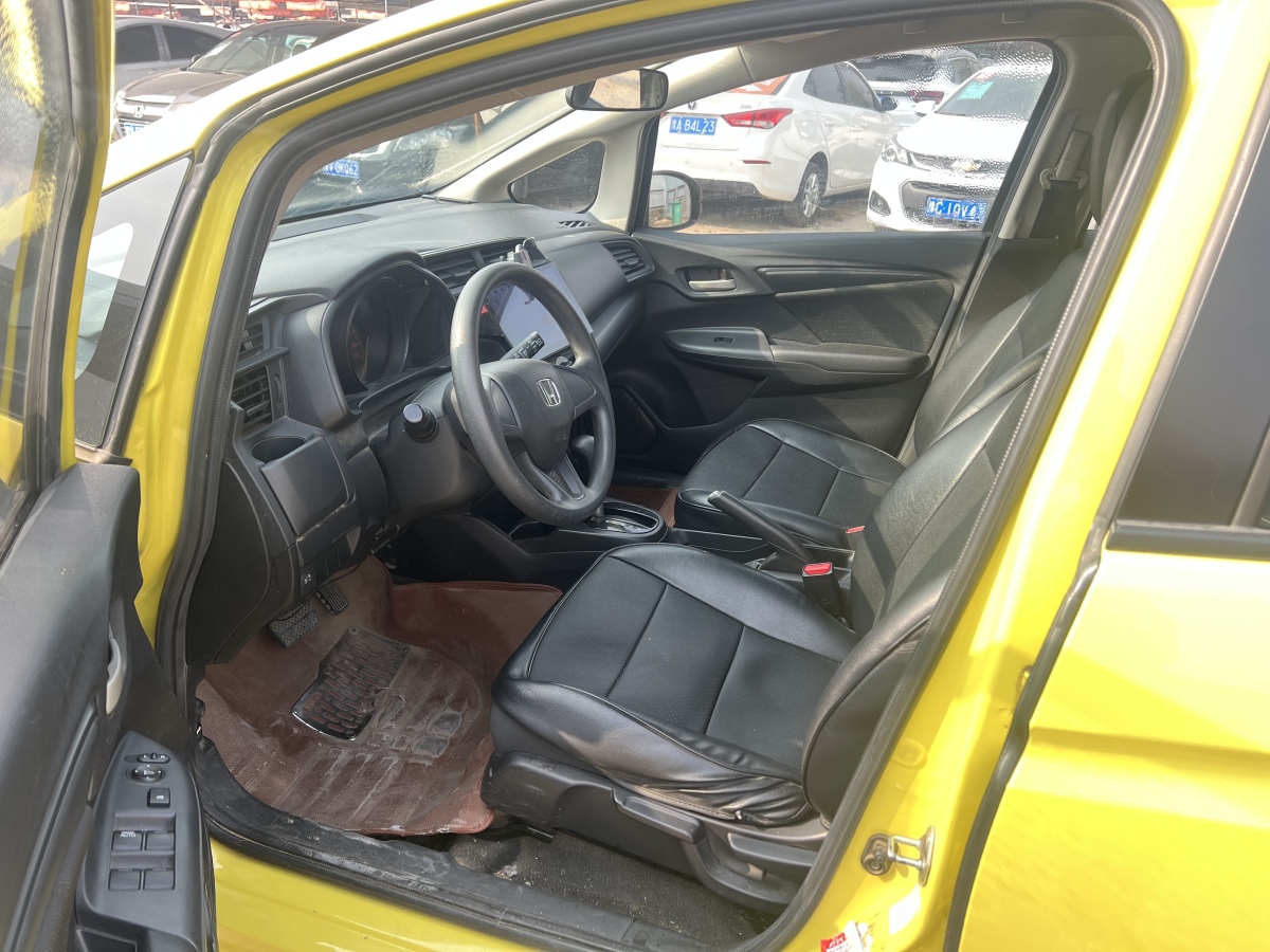 Honda Fit 2015 car image #5