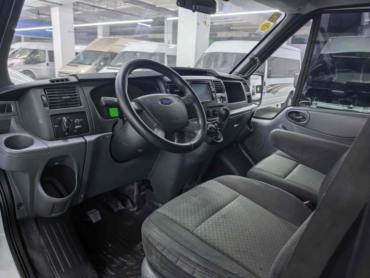 Ford New Transit 2017 #5 Ford New Transit 2017 car image #5