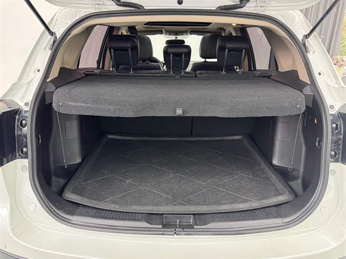 Suzuki S-Cross 2016 immagine di auto #5