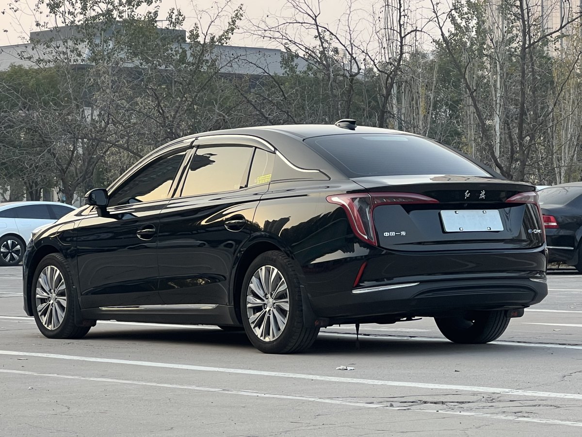 HongQi E-QM5 2024 car image #5