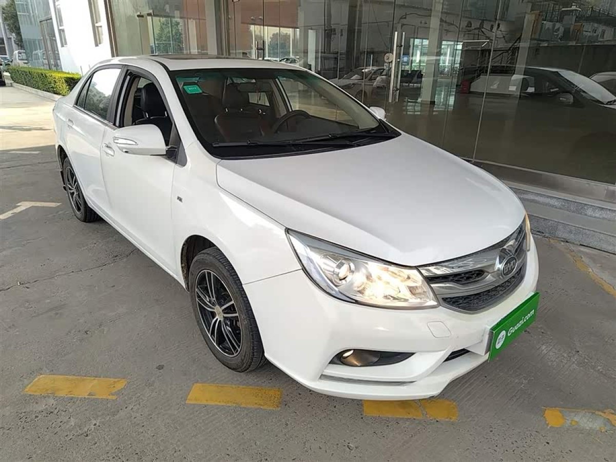BYD SuRui 2015 car image #5