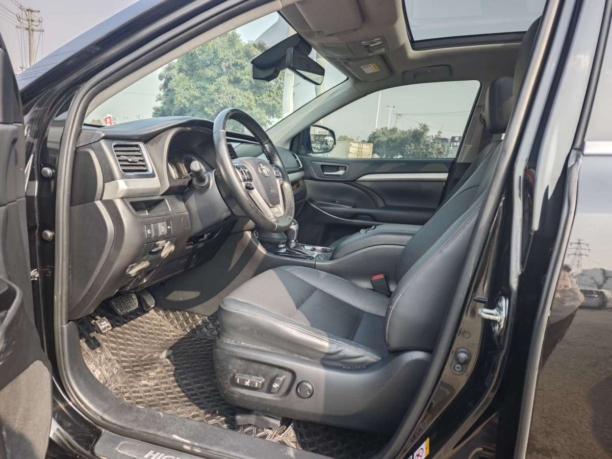 Toyota Highlander (Imported) 2020 immagine di auto #5
