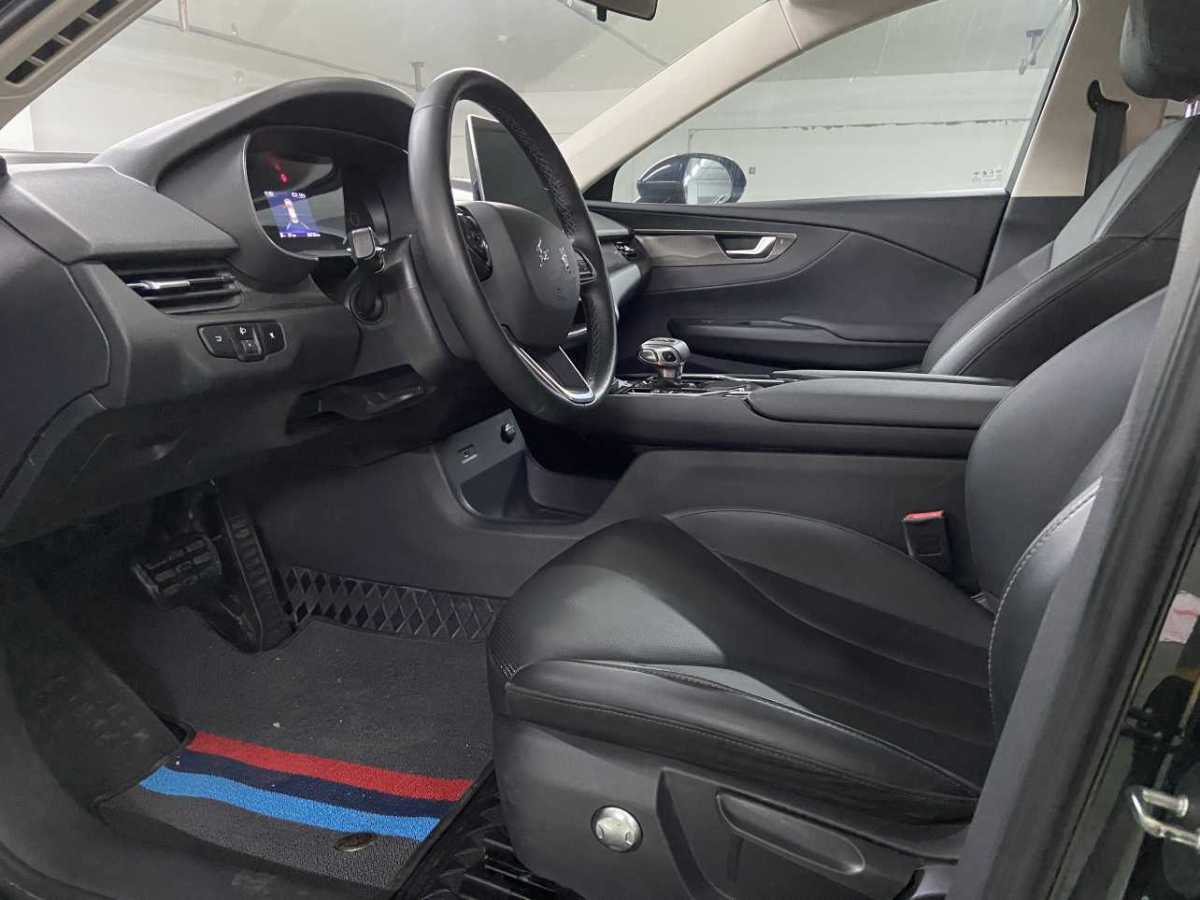 HongQi E-QM5 2023 #5 HongQi E-QM5 2023 car image #5