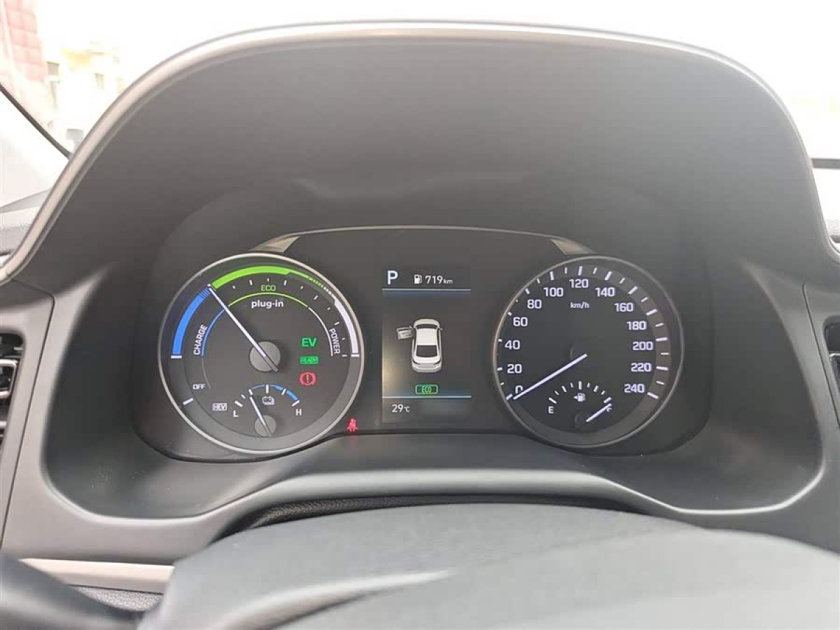 Hyundai Elantra AD PHEV 2021 #5 Hyundai Elantra AD PHEV 2021 immagine di auto #5