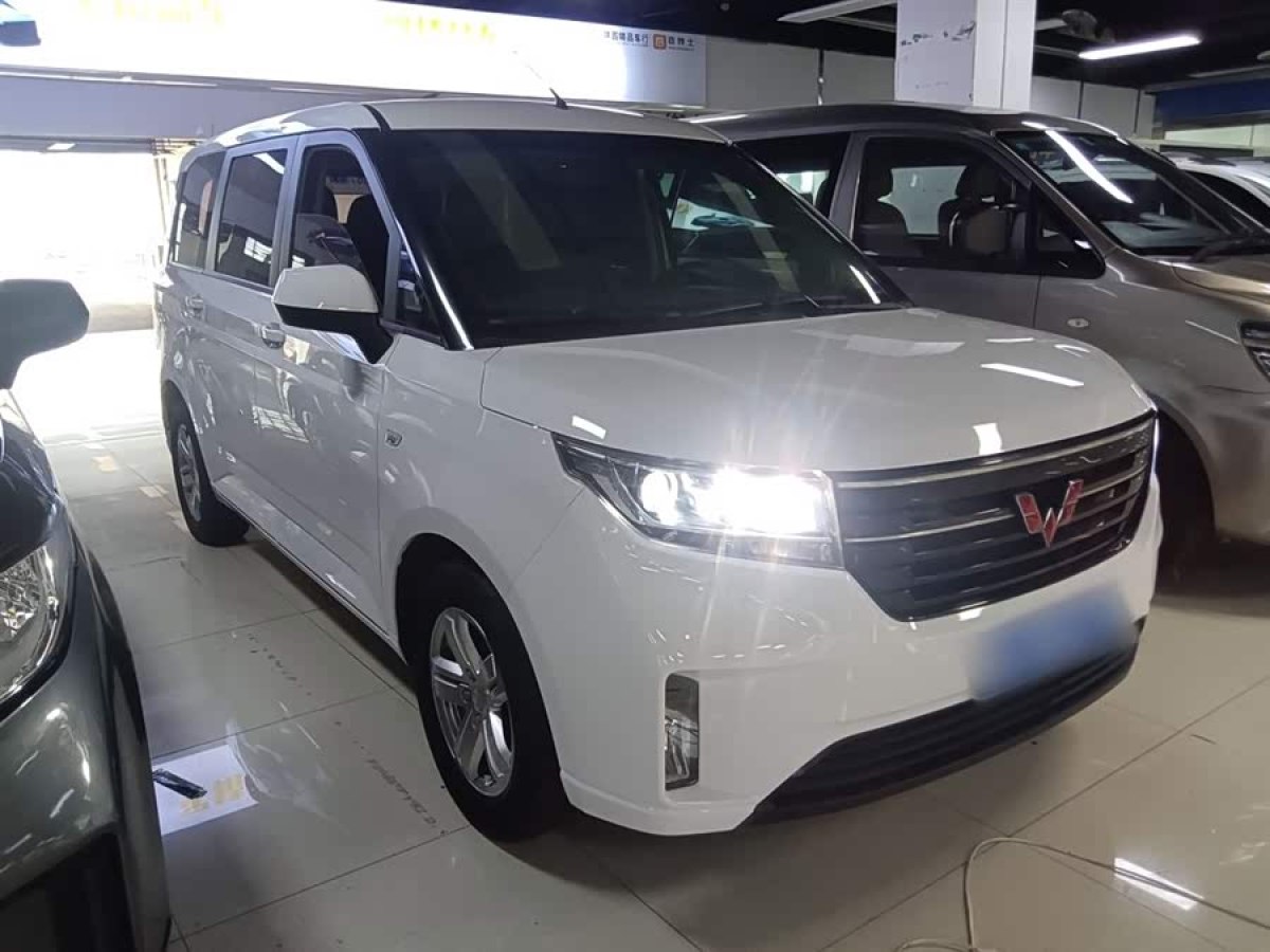 五菱汽车 五菱宏光PLUS 2020 汽车图片 #5