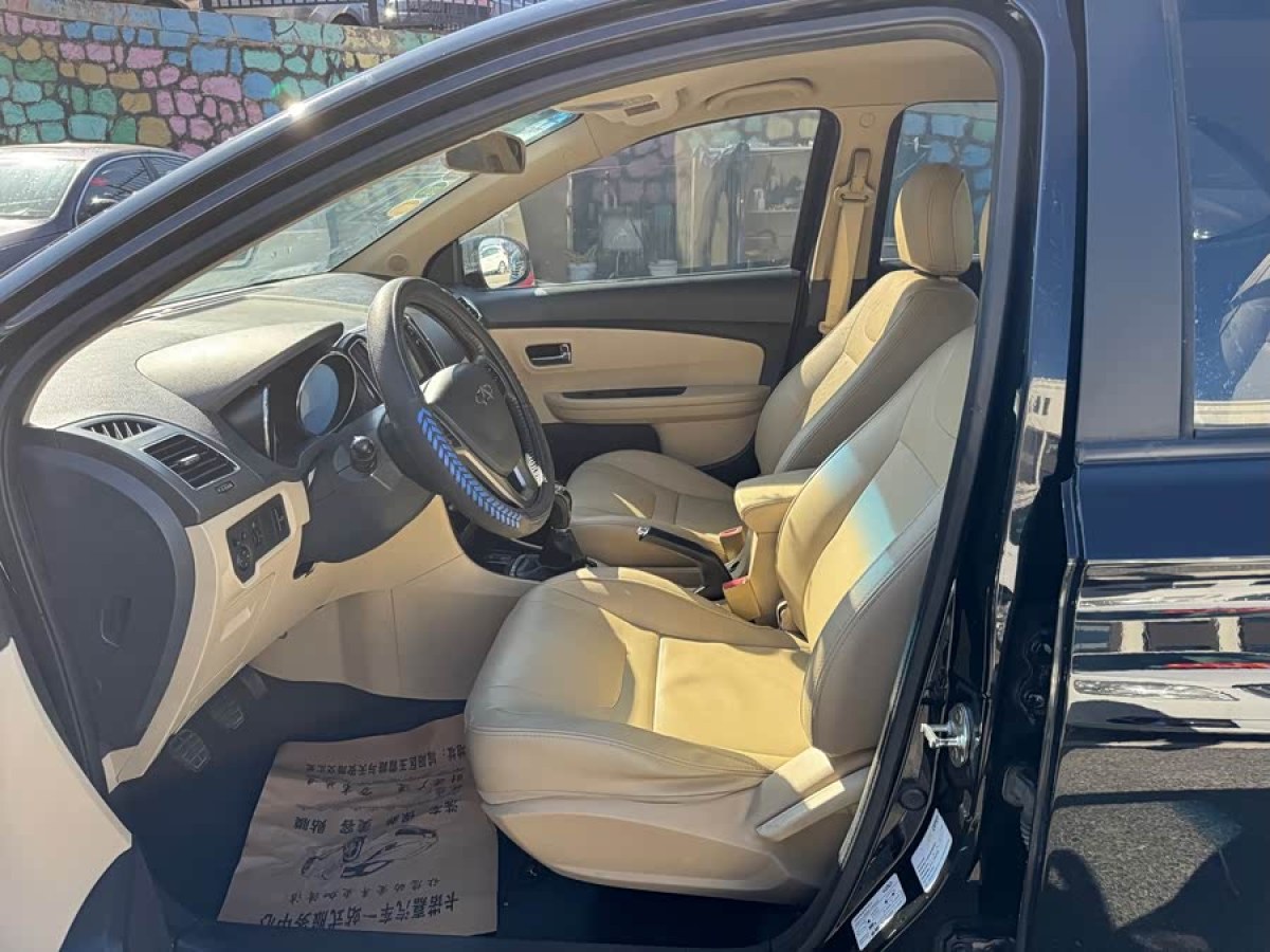 Chery E3 2014 #5 Chery E3 2014 car image #5